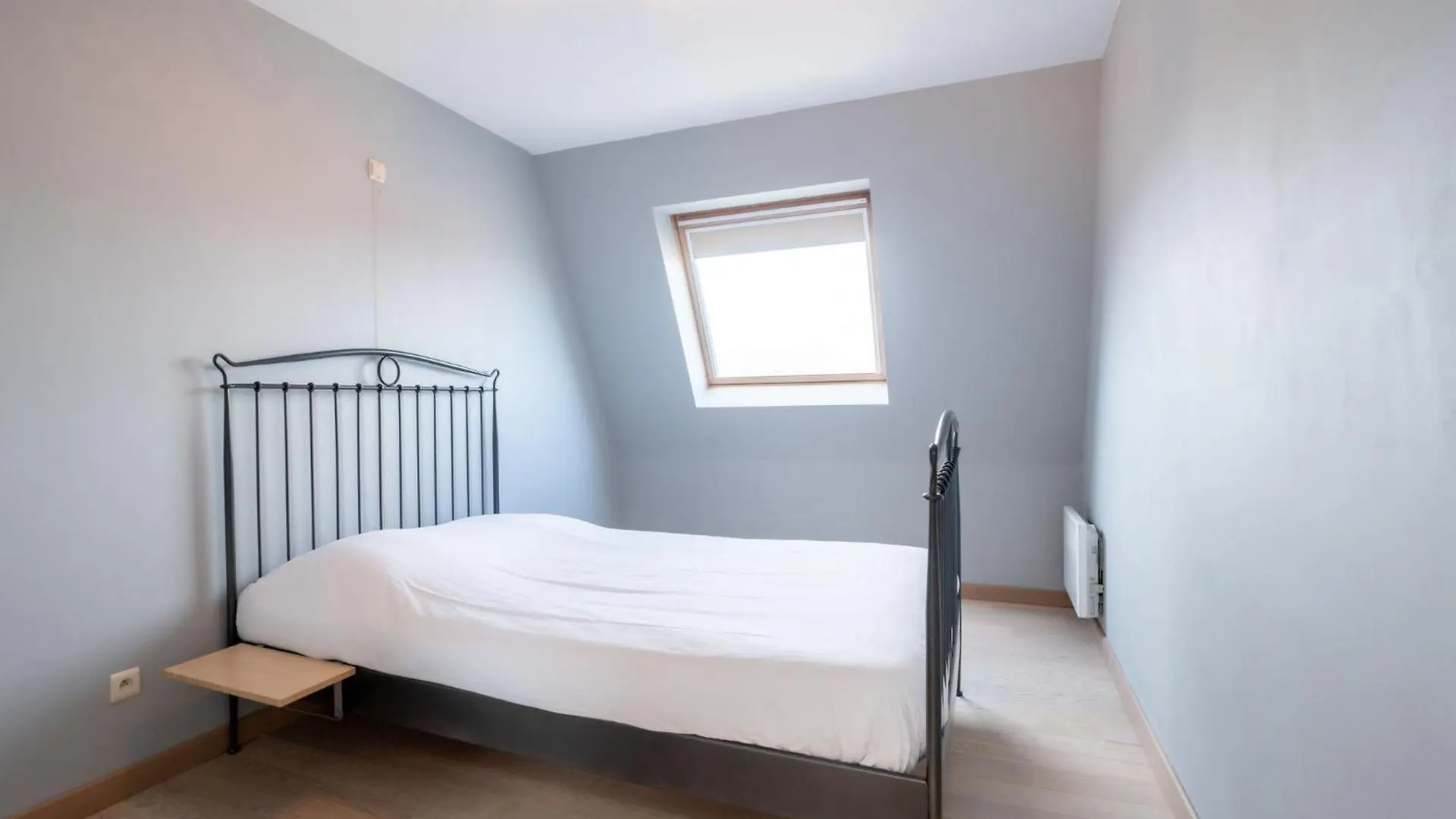 Apartment Residentie Zandloper II By Interhome Bredene